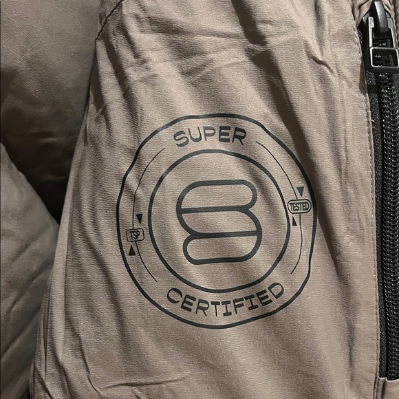 Aritzia Super Puff Mid Jacket Women’s Small EUC color Stone Taupe - Picture 10 of 16